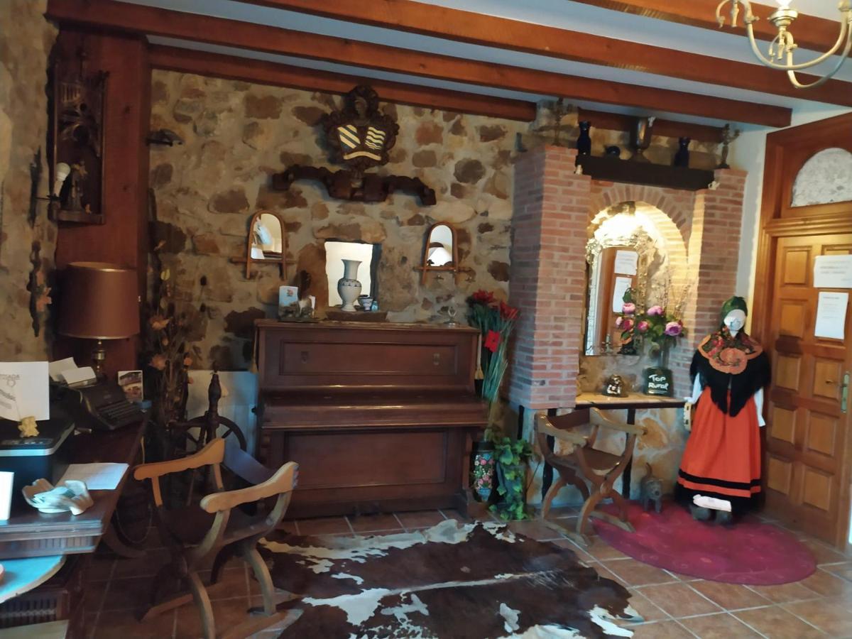 Posada De Sena מראה חיצוני תמונה