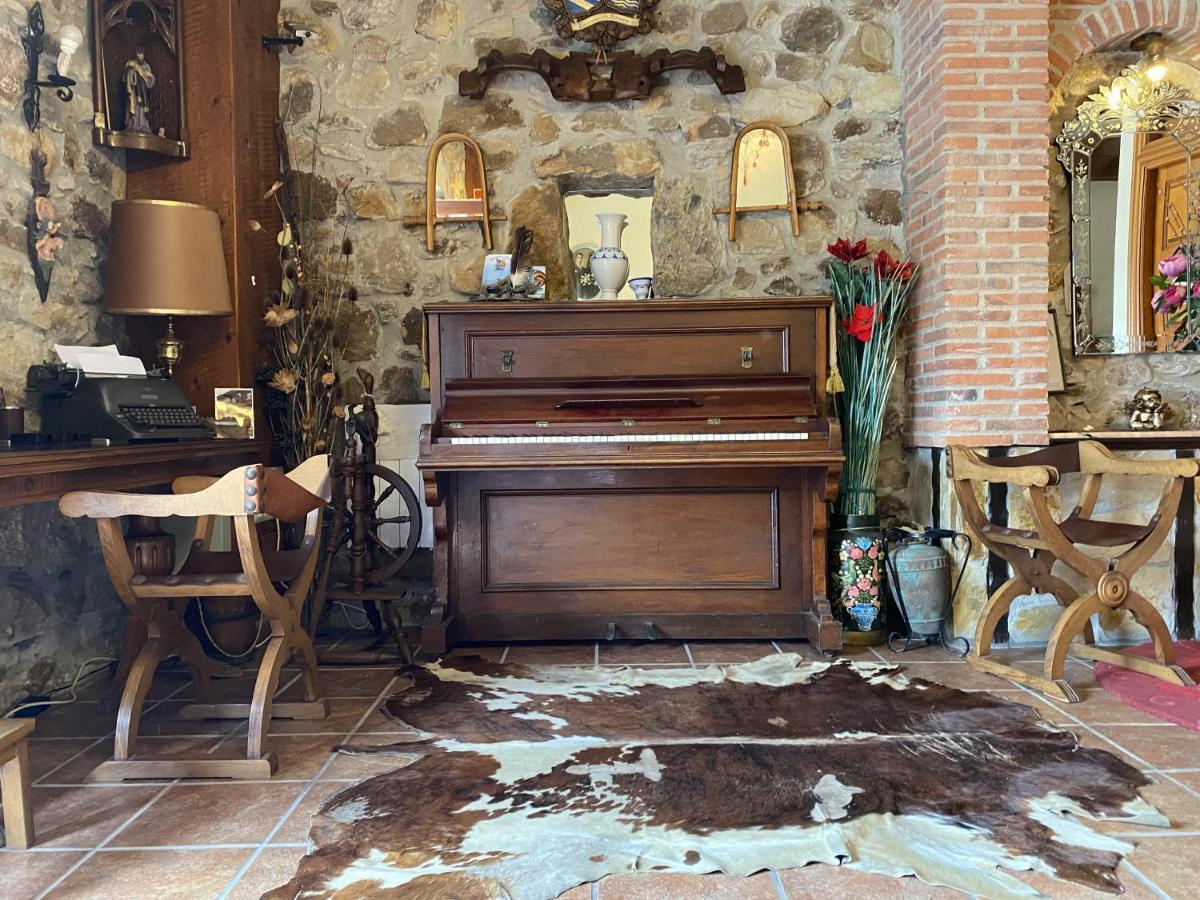 Posada De Sena מראה חיצוני תמונה
